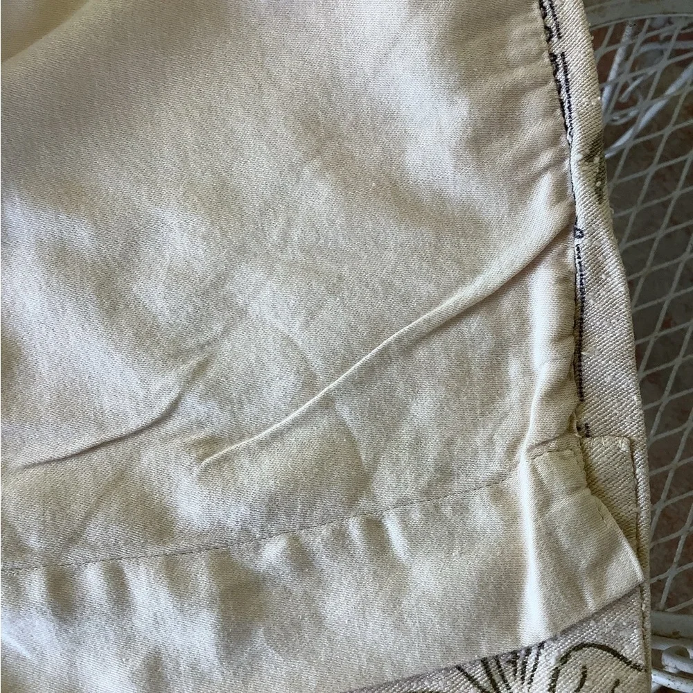 N/A these curtains